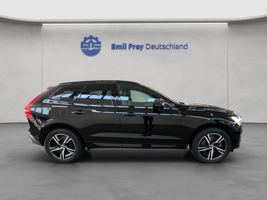 Volvo XC60 2022
