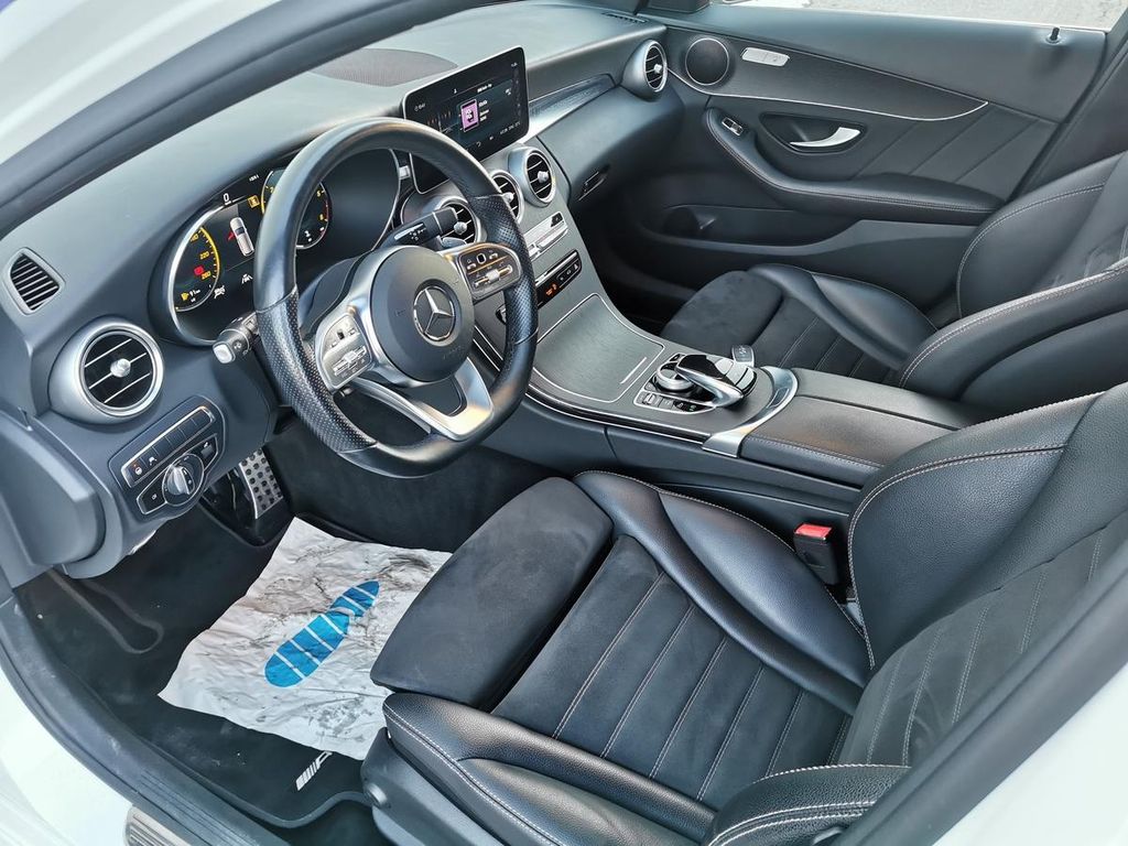 Mercedes-Benz C 300 2021