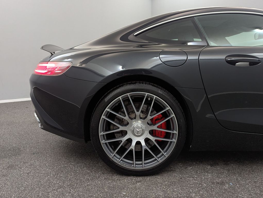 Mercedes-Benz AMG GT S 2015