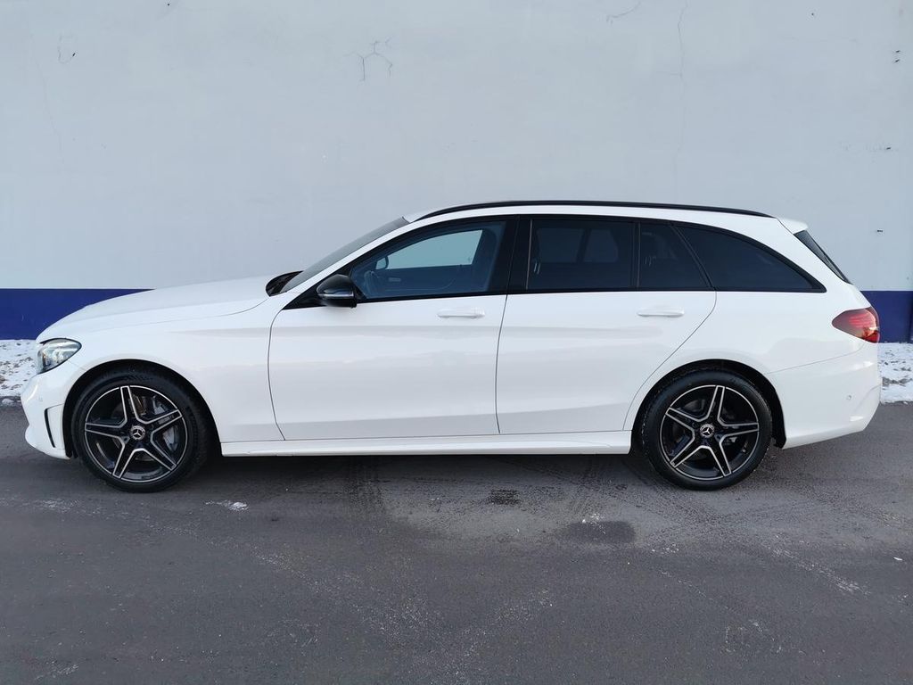 Mercedes-Benz C 300 2021