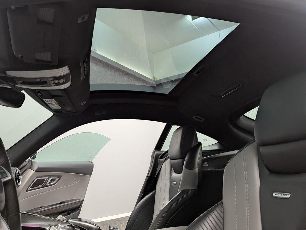 Mercedes-Benz AMG GT S 2015