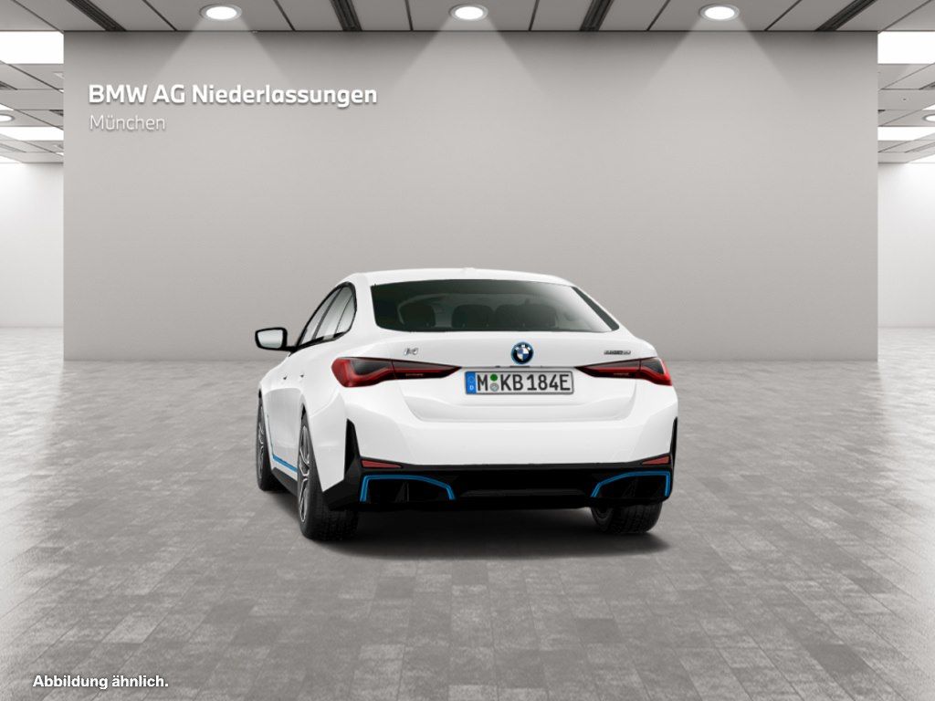 BMW i4 2023