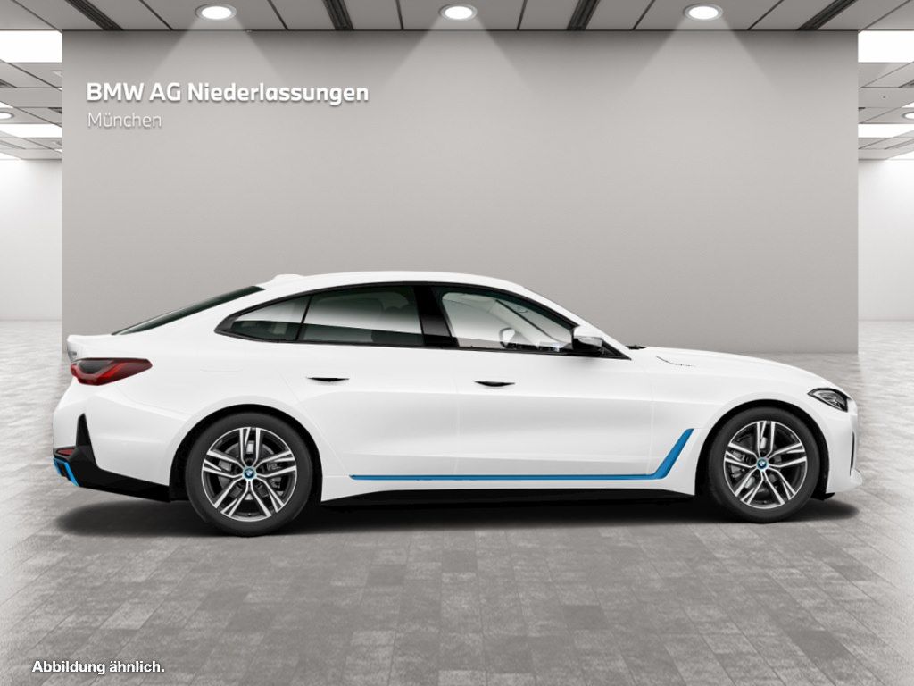 BMW i4 2023