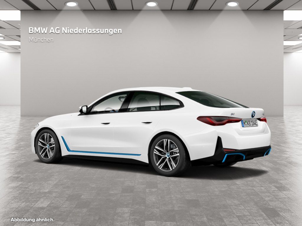 BMW i4 2023