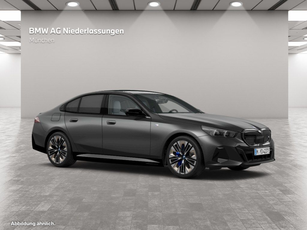 BMW i5 2024