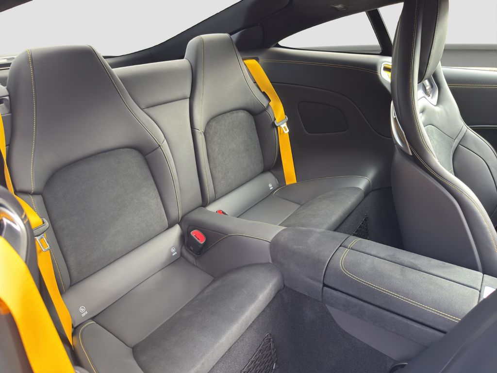 Mercedes-Benz AMG GT 2024