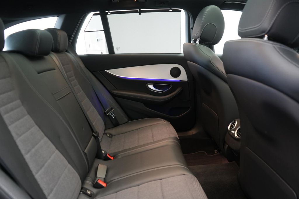 Mercedes-Benz E 300 2021