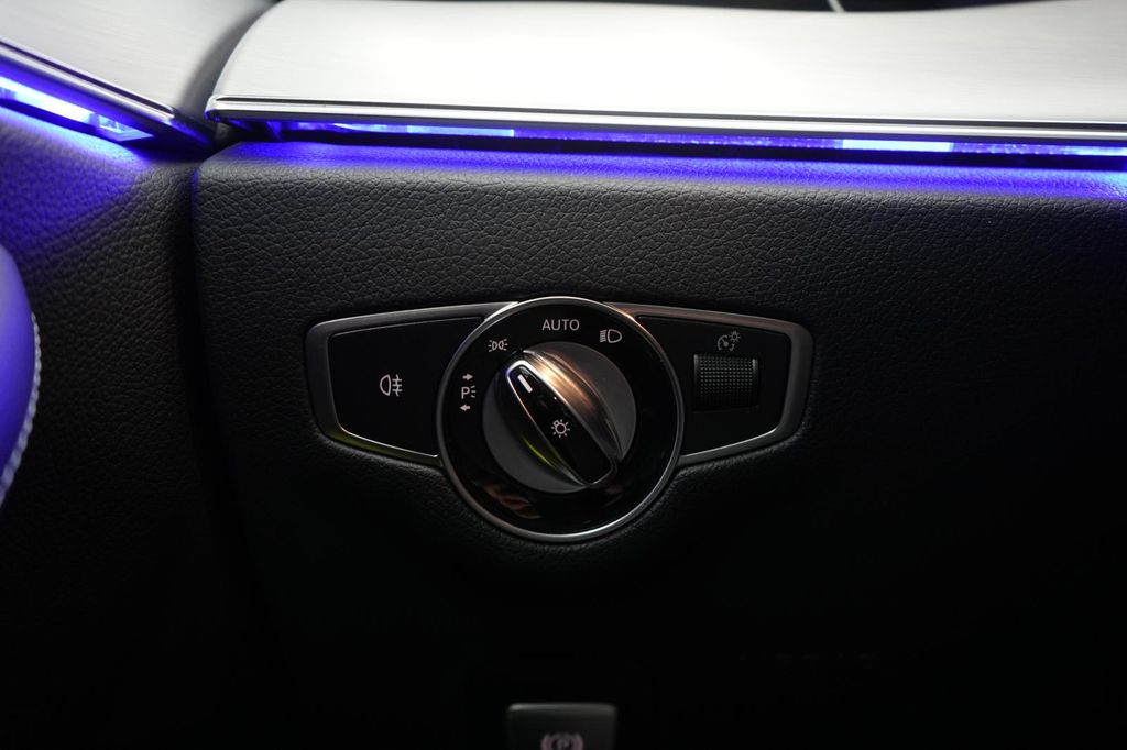 Mercedes-Benz E 300 2021