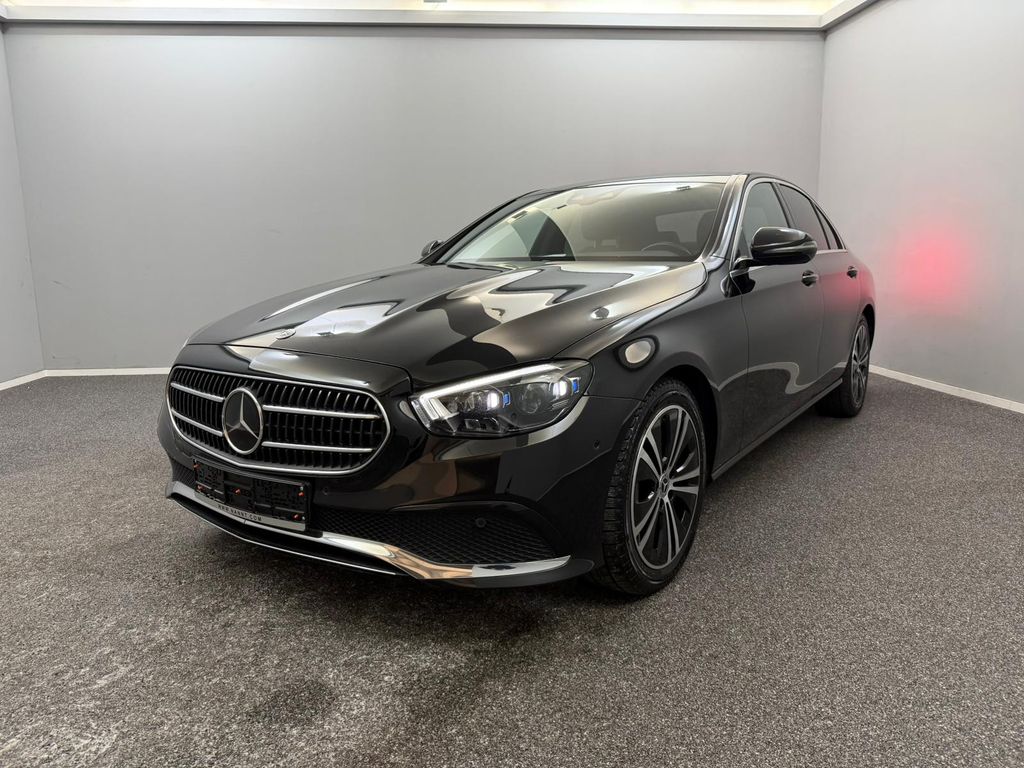 Mercedes-Benz E 220 2023