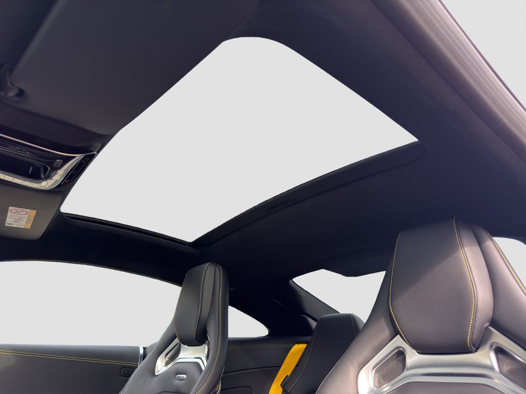 Mercedes-Benz AMG GT 2024