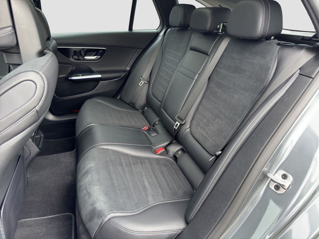 Mercedes-Benz C 300 2024