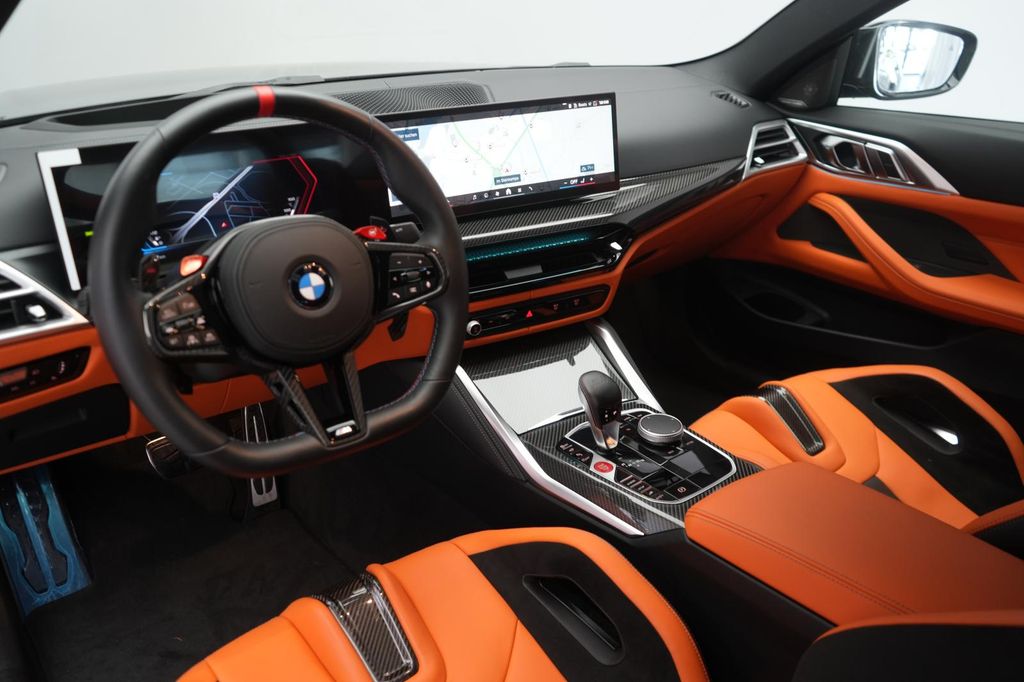 BMW M4 2025