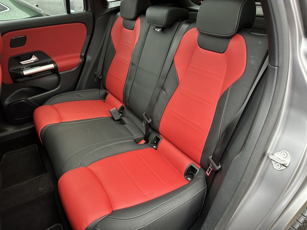 Mercedes-Benz GLA 250 2022