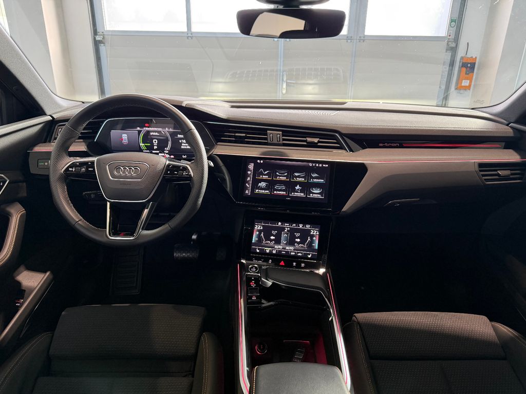 Audi e-tron 2022