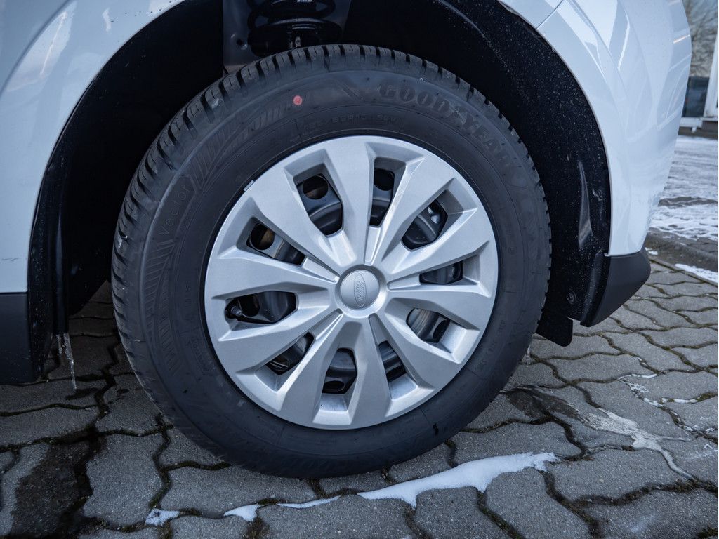 Ford Tourneo Courier 2025