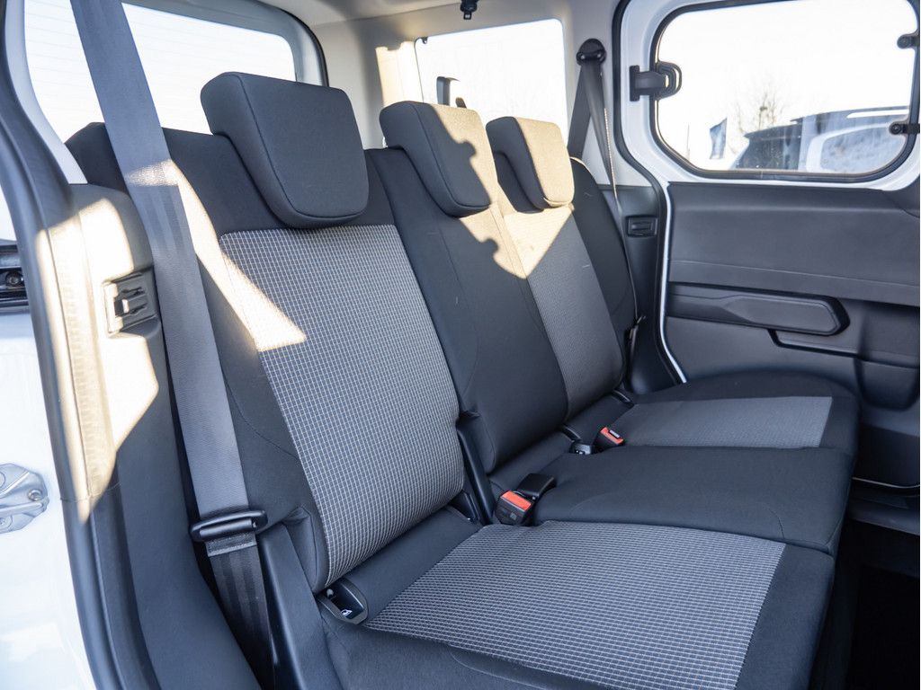 Ford Tourneo Courier 2025