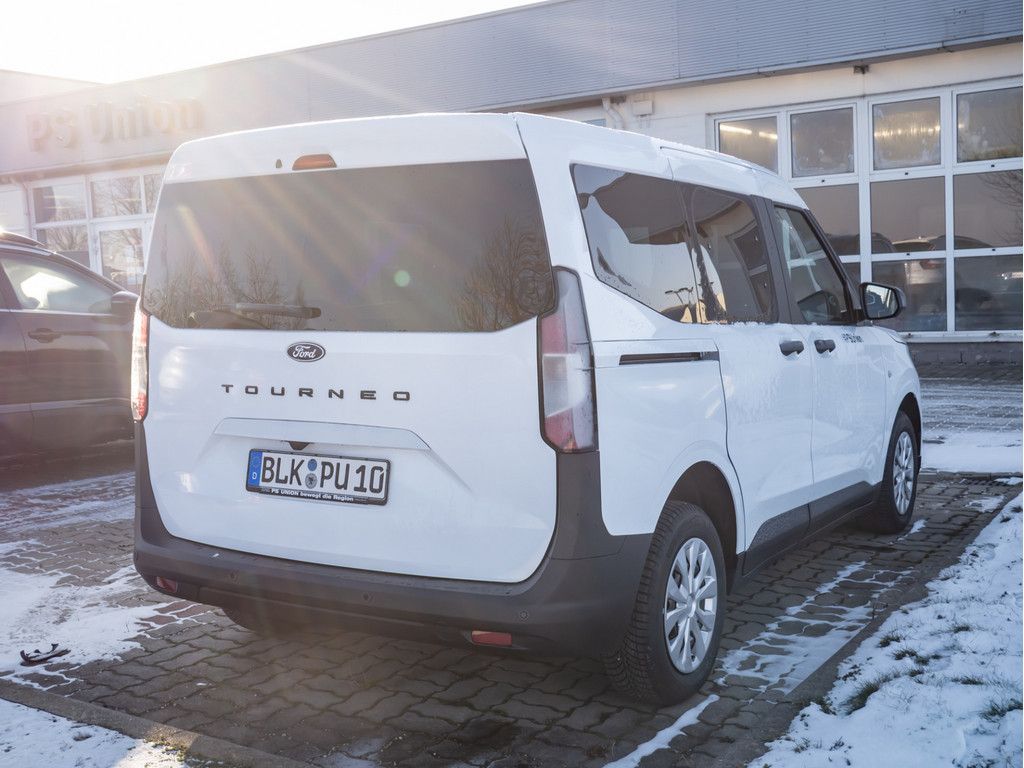 Ford Tourneo Courier 2025