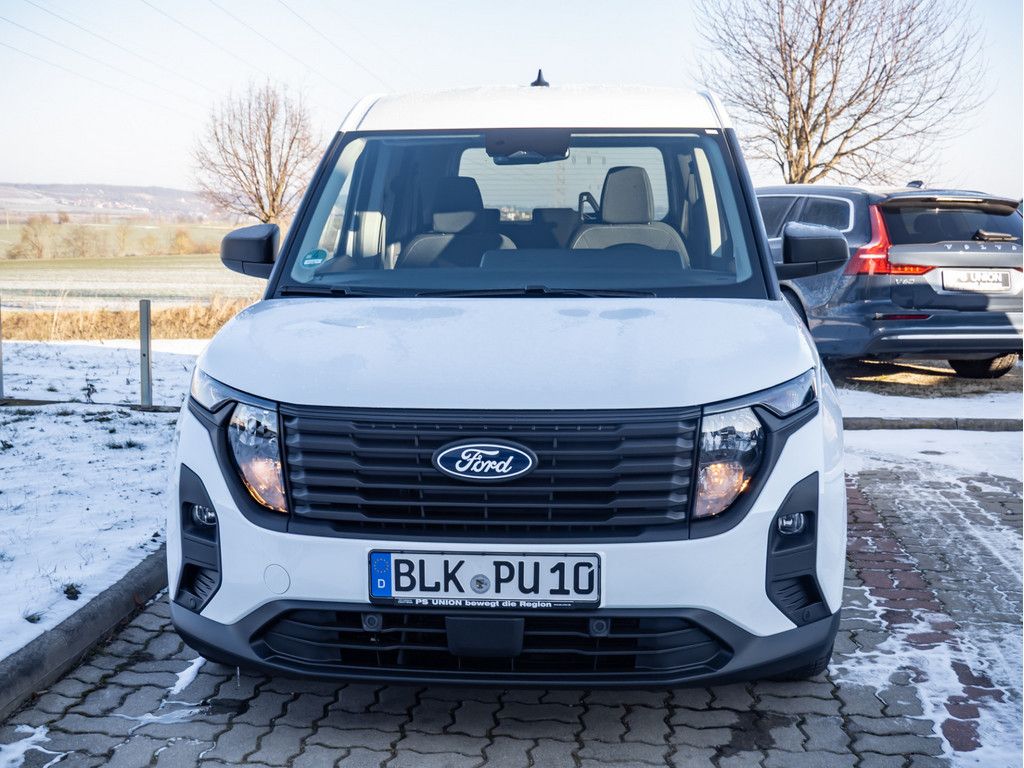 Ford Tourneo Courier 2025
