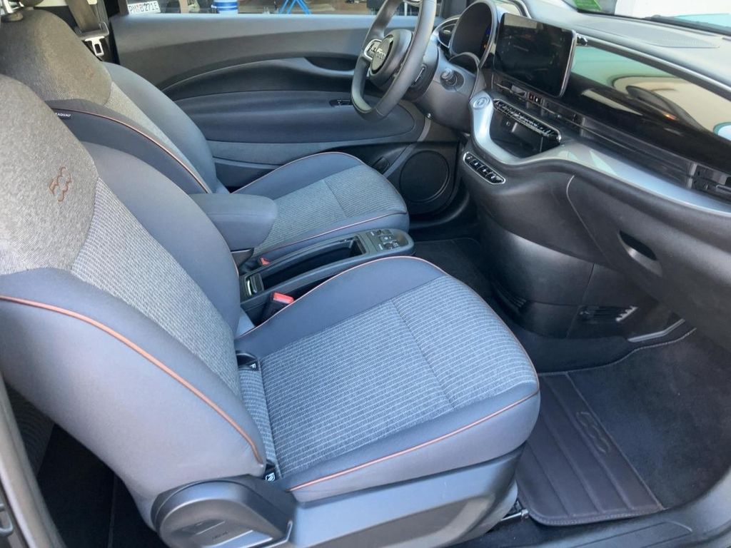 Fiat 500e 2022