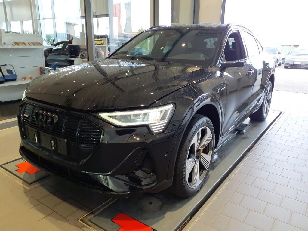 Audi e-tron 2021