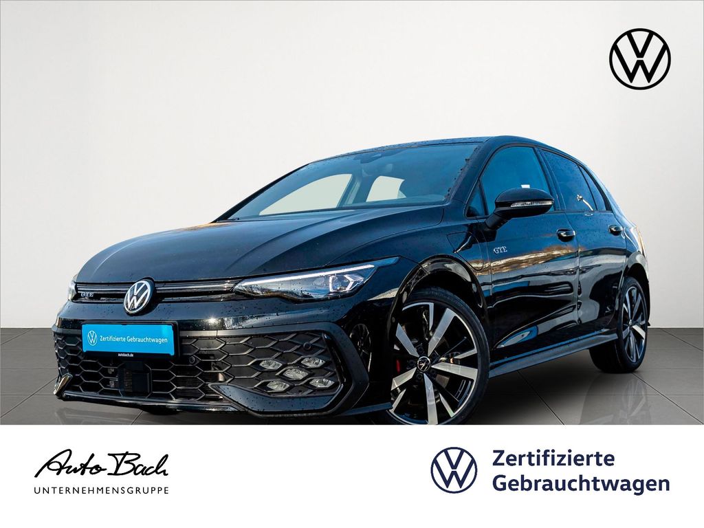 Volkswagen Golf 2025