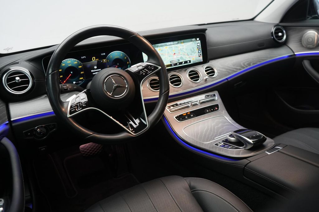 Mercedes-Benz E 300 2021