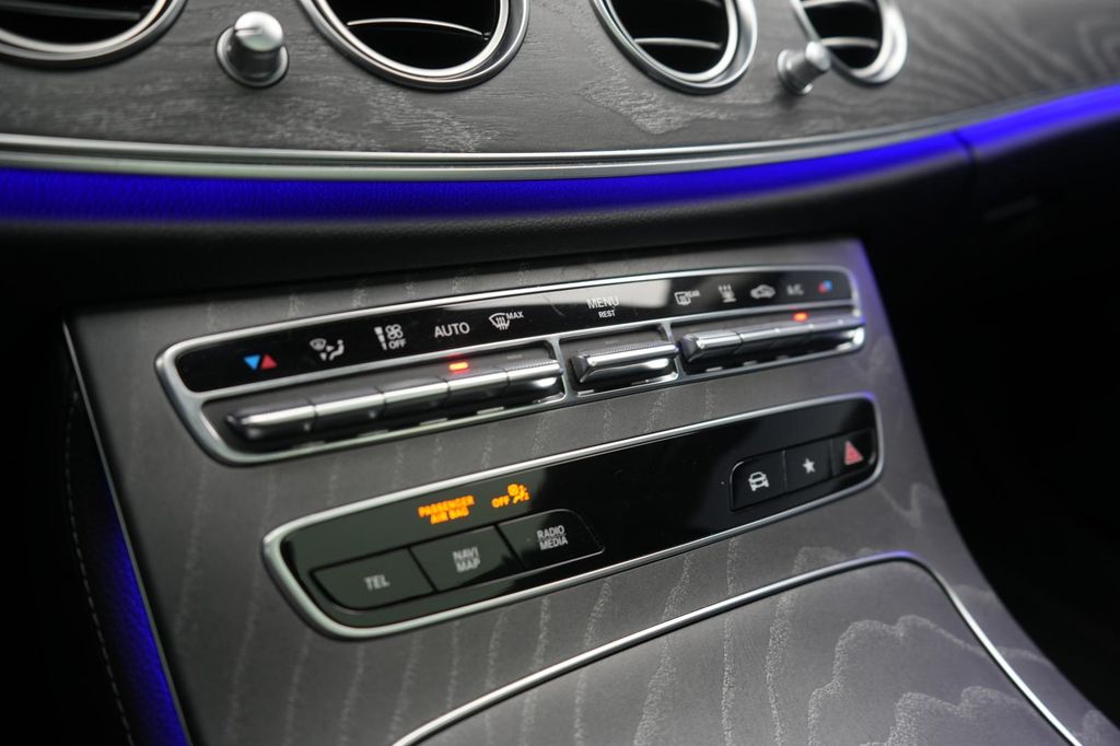 Mercedes-Benz E 300 2021