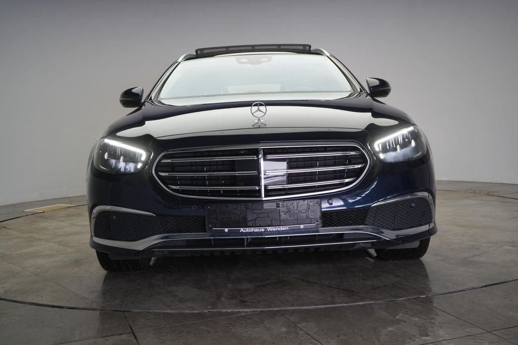 Mercedes-Benz E 300 2021