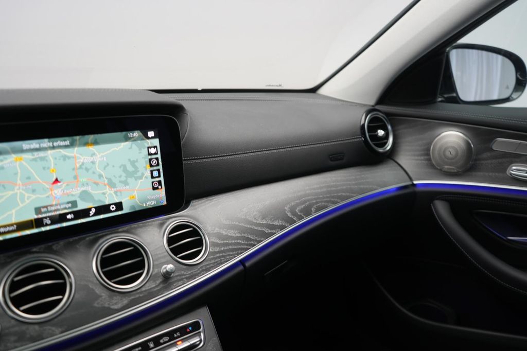 Mercedes-Benz E 300 2021