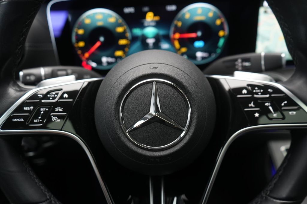 Mercedes-Benz E 300 2021