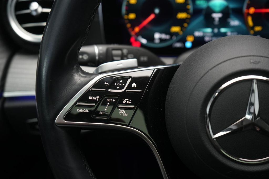 Mercedes-Benz E 300 2021