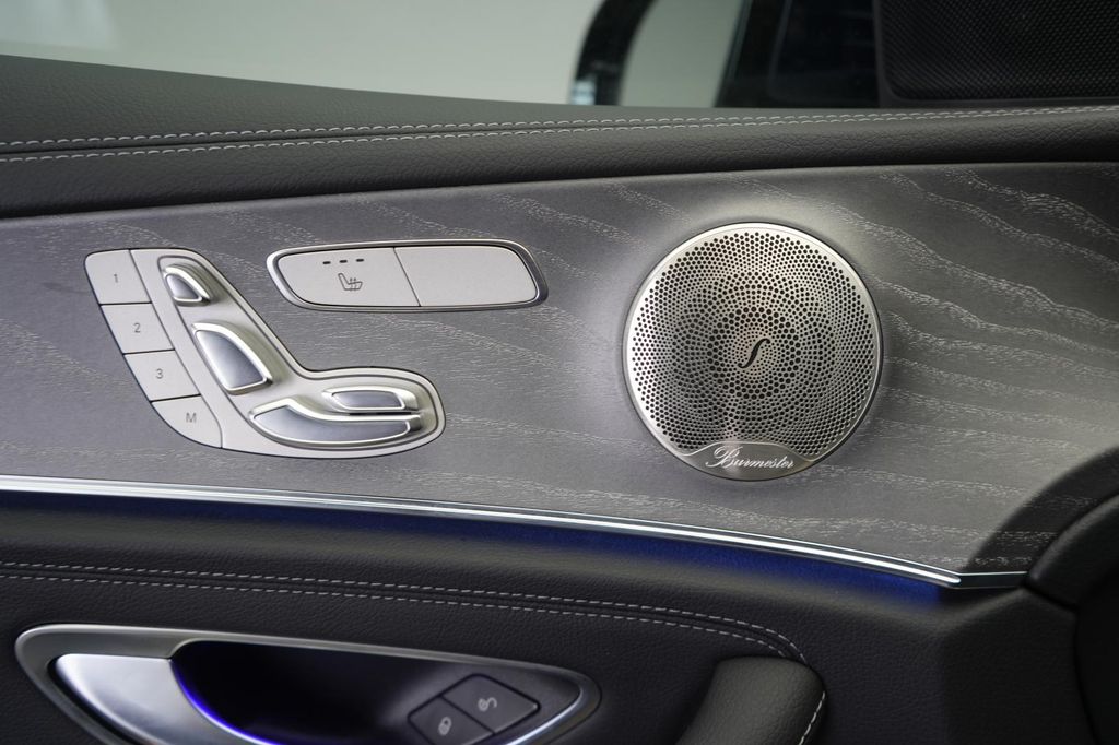 Mercedes-Benz E 300 2021