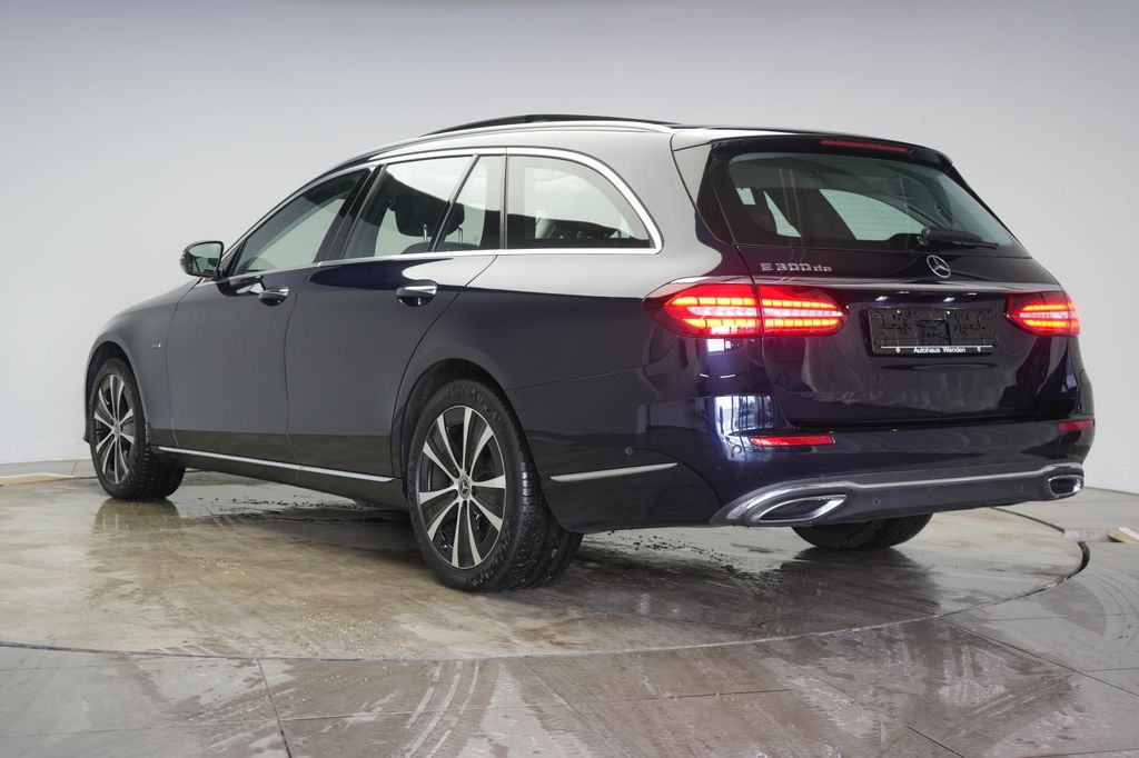 Mercedes-Benz E 300 2021