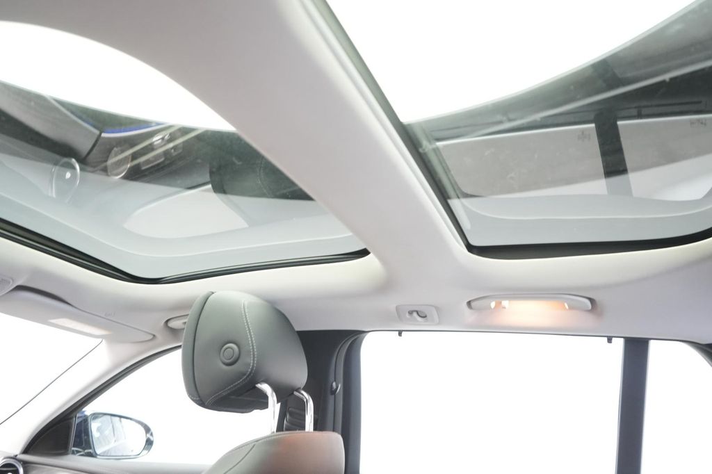 Mercedes-Benz E 300 2021