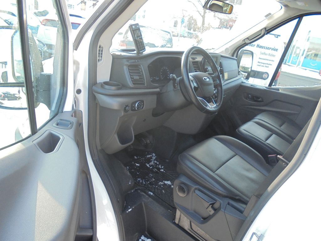 Ford Transit 2021