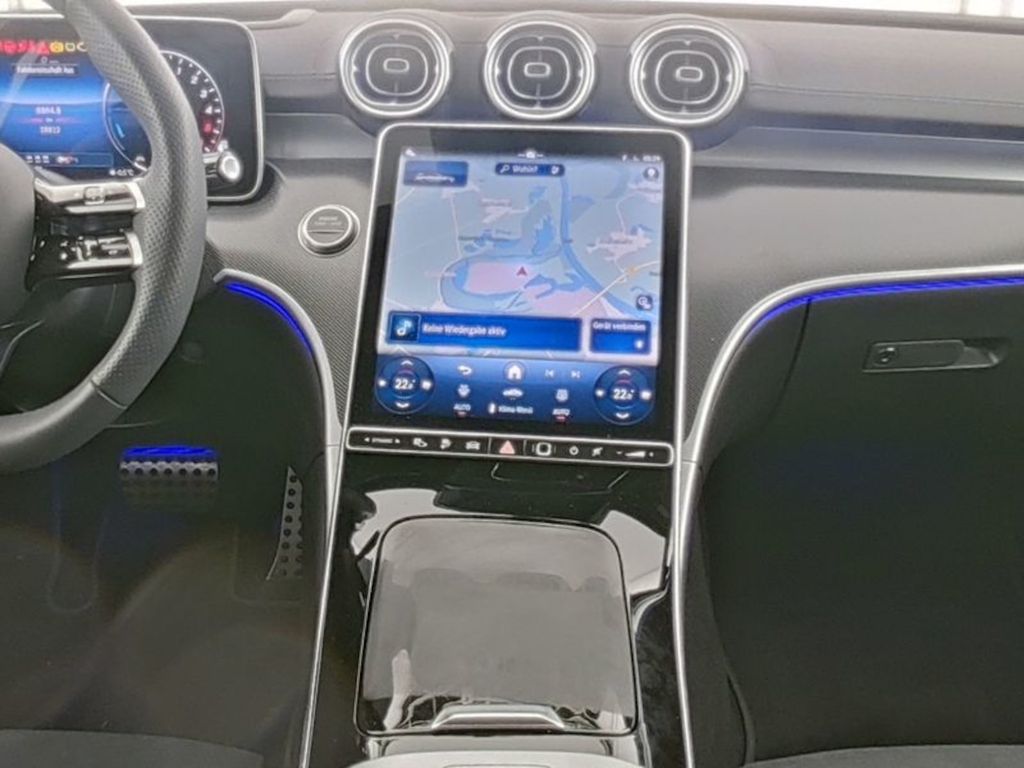 Mercedes-Benz C 300 2025