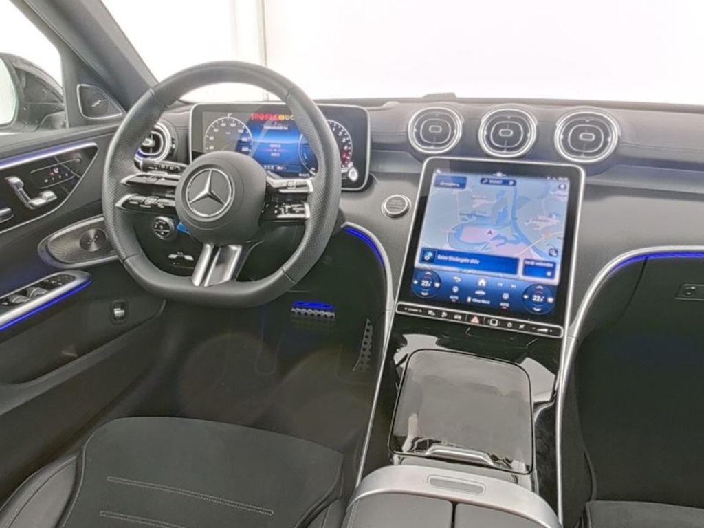 Mercedes-Benz C 300 2025