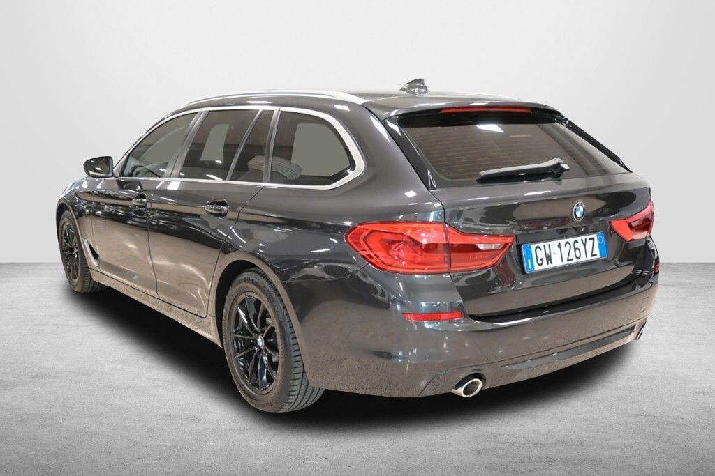 BMW 518 2020