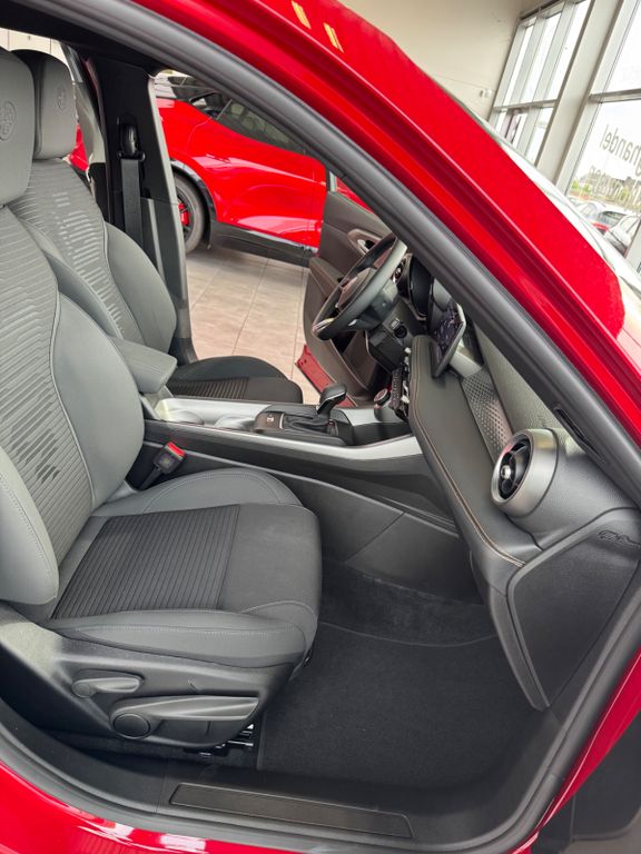 Alfa Romeo Tonale 2025