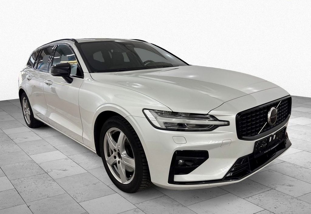 Volvo V60 2022