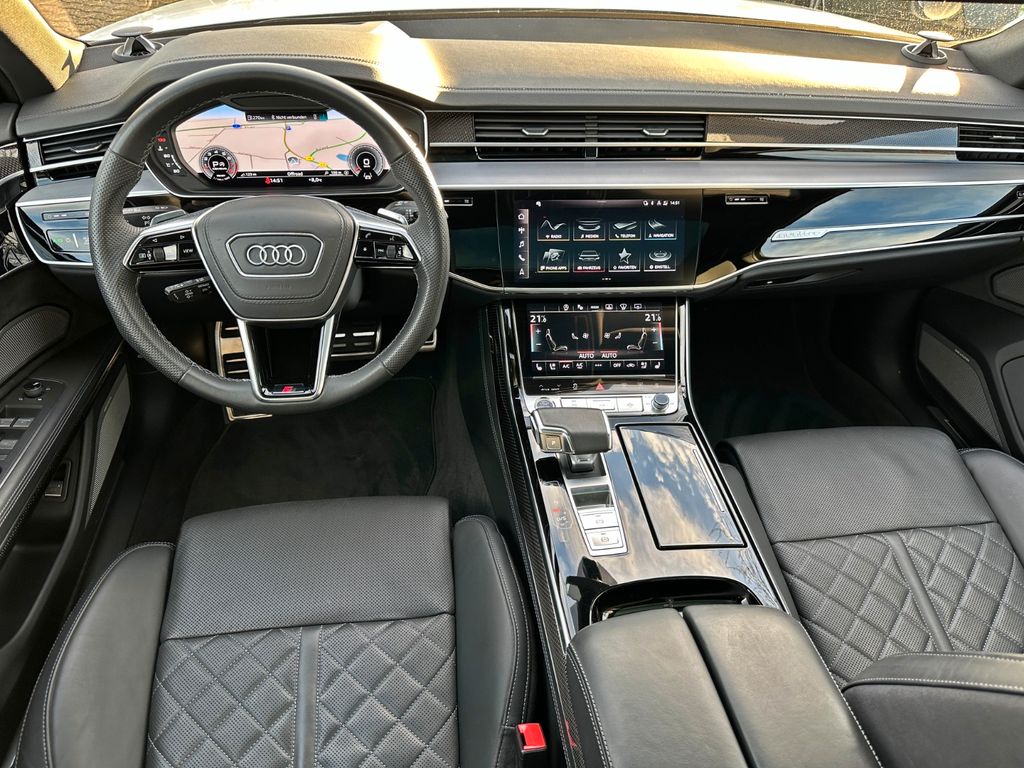 Audi A8 2023
