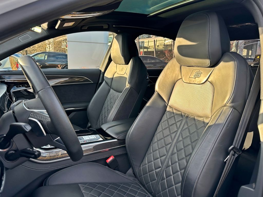 Audi A8 2023