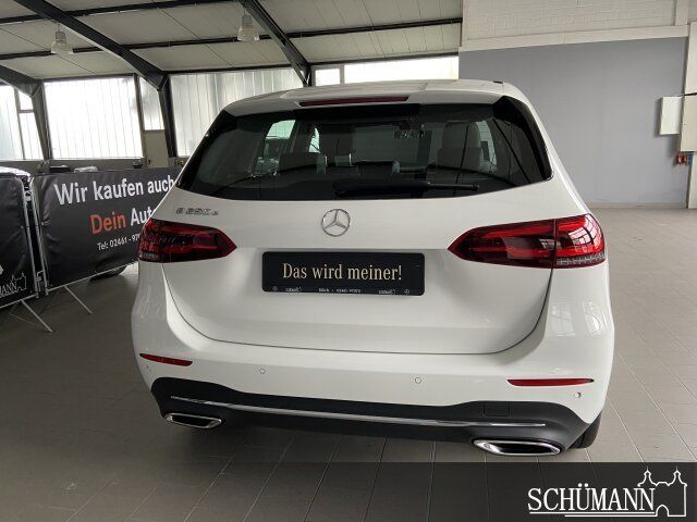 Mercedes-Benz B 250 2022