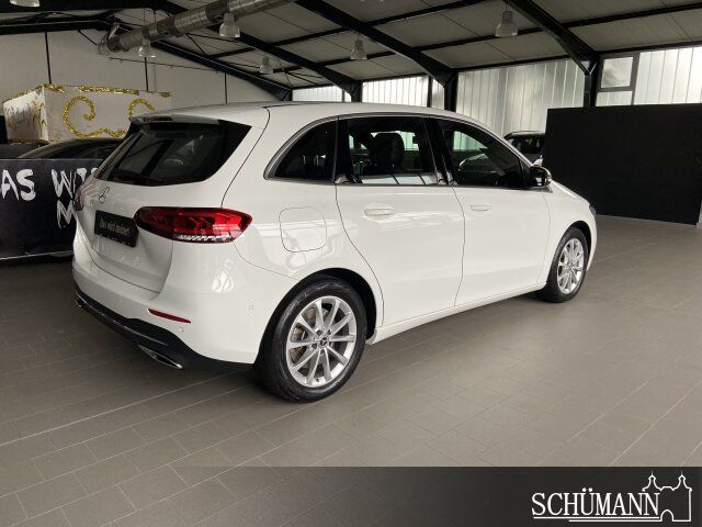 Mercedes-Benz B 250 2022