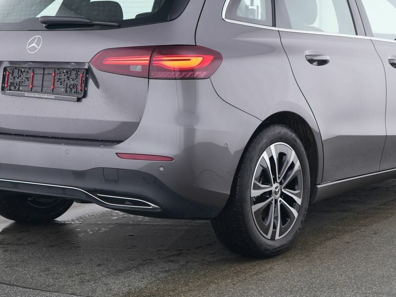 Mercedes-Benz B 200 2024