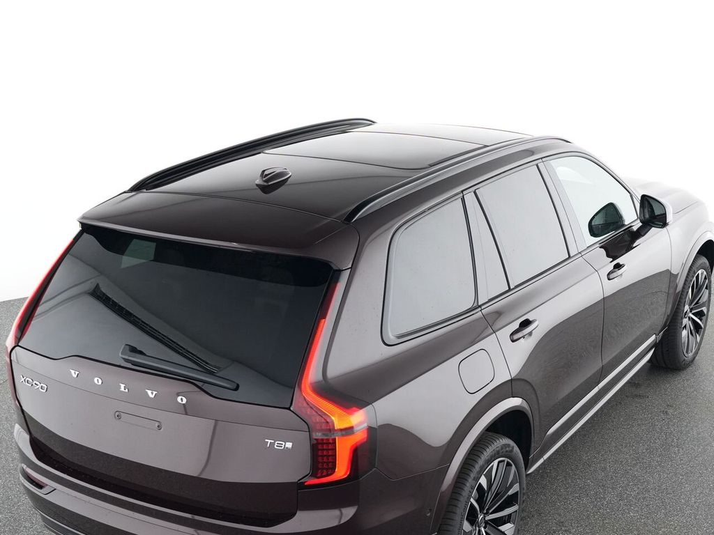 Volvo XC90 2025