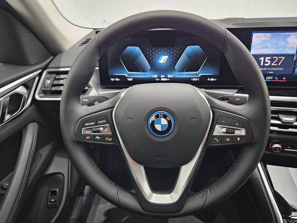 BMW i4 2023