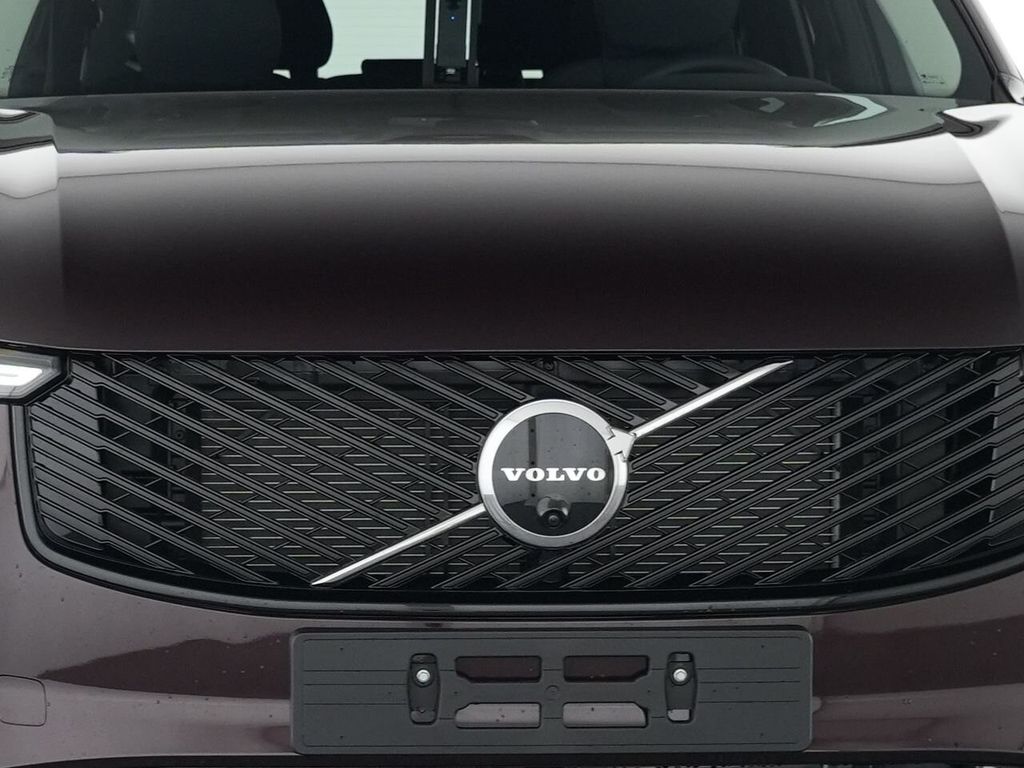 Volvo XC90 2025