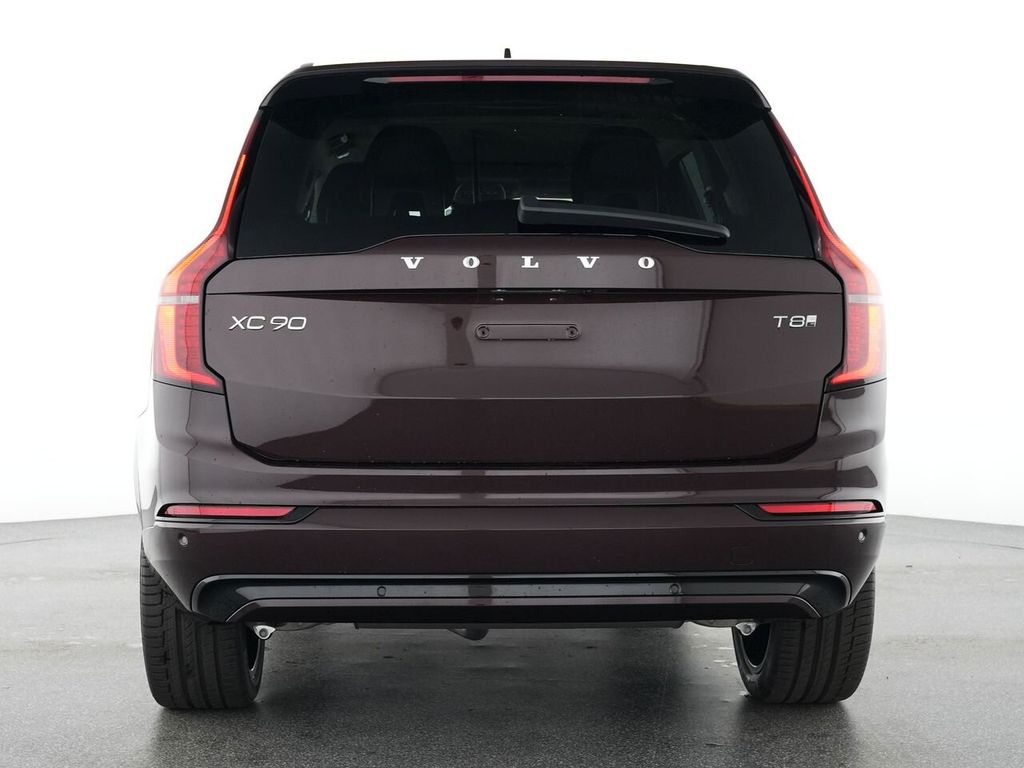 Volvo XC90 2025