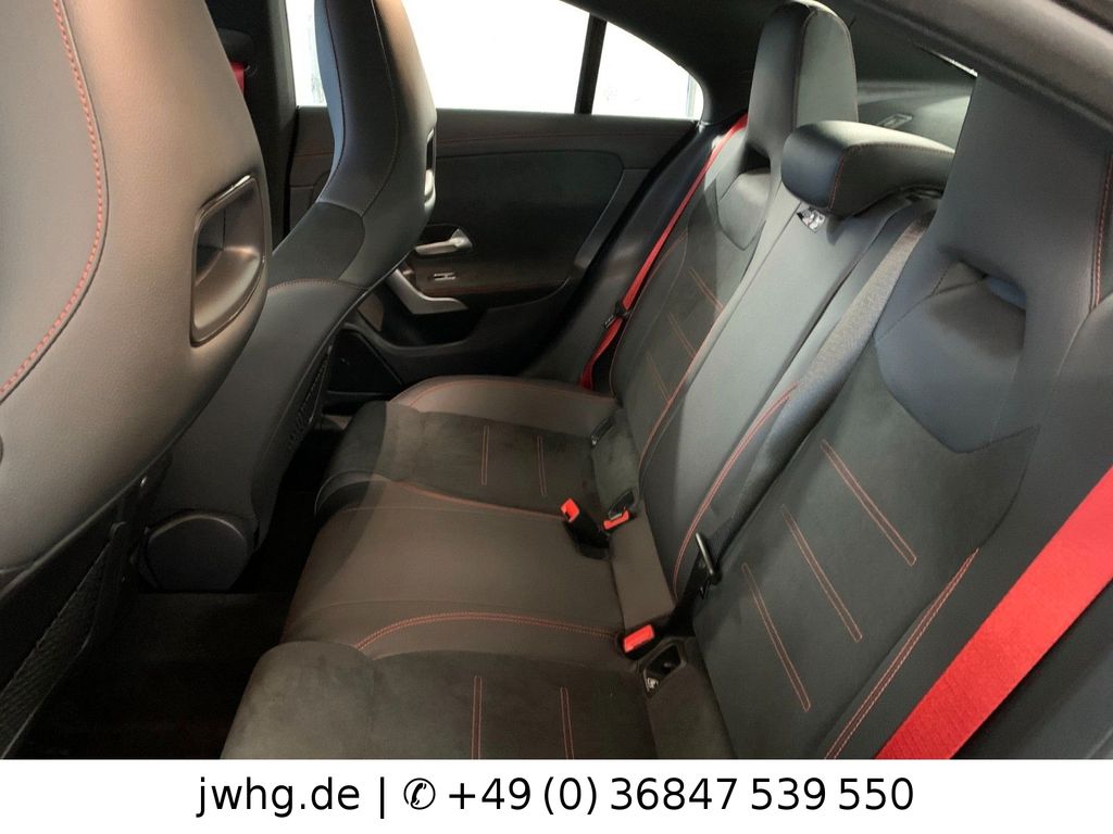 Mercedes-Benz CLA 35 AMG 2022